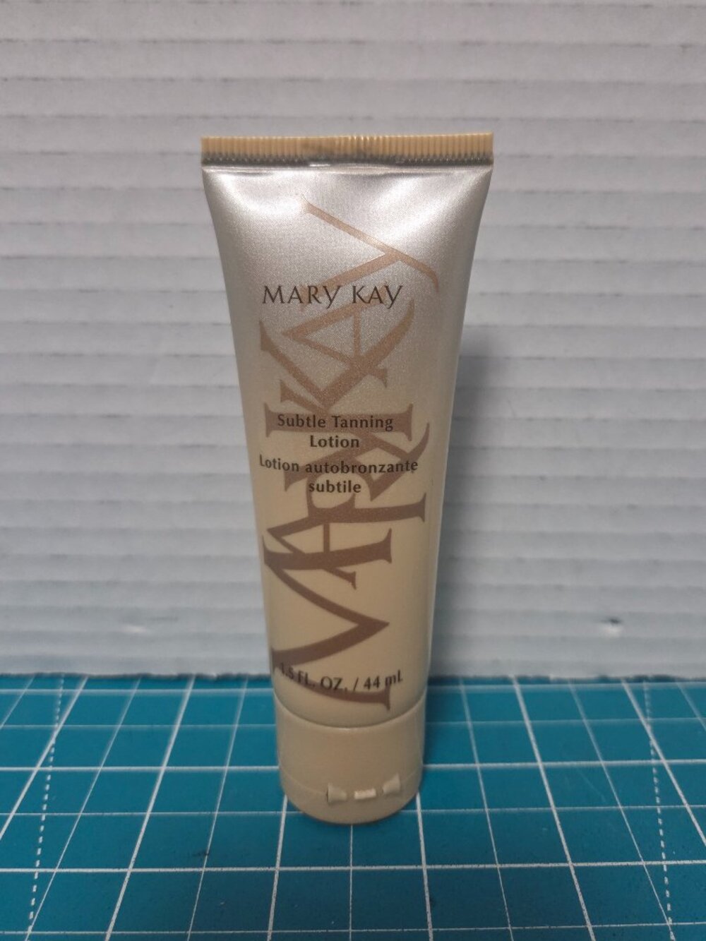Mary Kay Subtle Tanning Lotion 1.5 Oz 44ml New Summer Makeup Outdoor